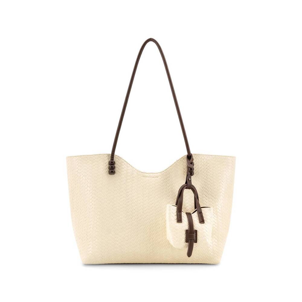 NEW LIKE DREAMS women's aveline woven tote bag in ivory